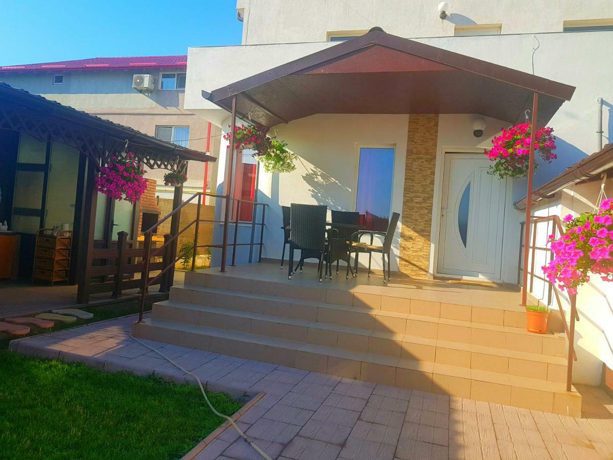 Апартаменты Vila Sol Gemenii Костинешти Экстерьер фото